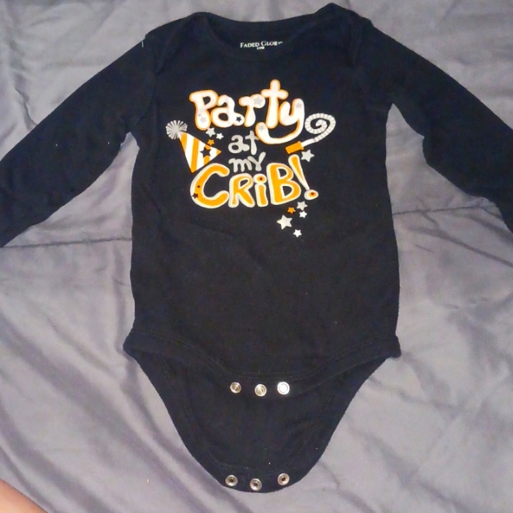 Faded glory long-sleeved onsie